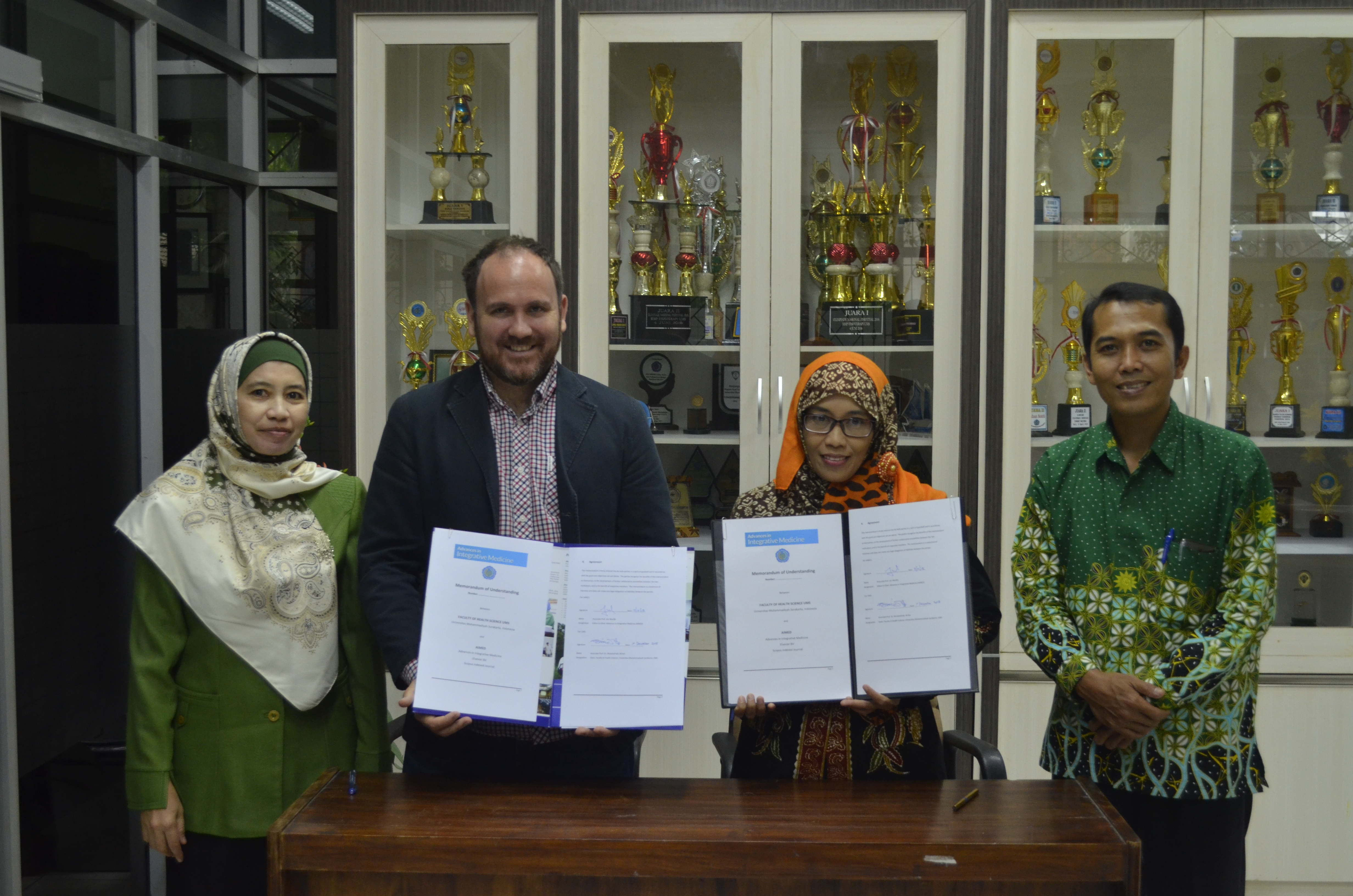 You are currently viewing UMS Faculty of Health Sciences entered into MOU with ARCCIM UTS Sydney and Journal AIMED Elsevier