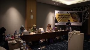 Read more about the article Workshop Kurikulum Program Studi Kesehatan Masyarakat – 2