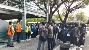 Read more about the article Kunjungan Lapangan Sanitasi Tempat Tempat Umum di Bandara Adi Soemarmo